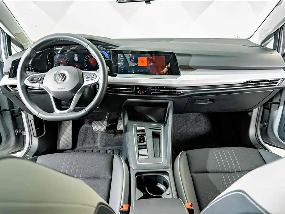 Volkswagen Golf — миниатюра 12