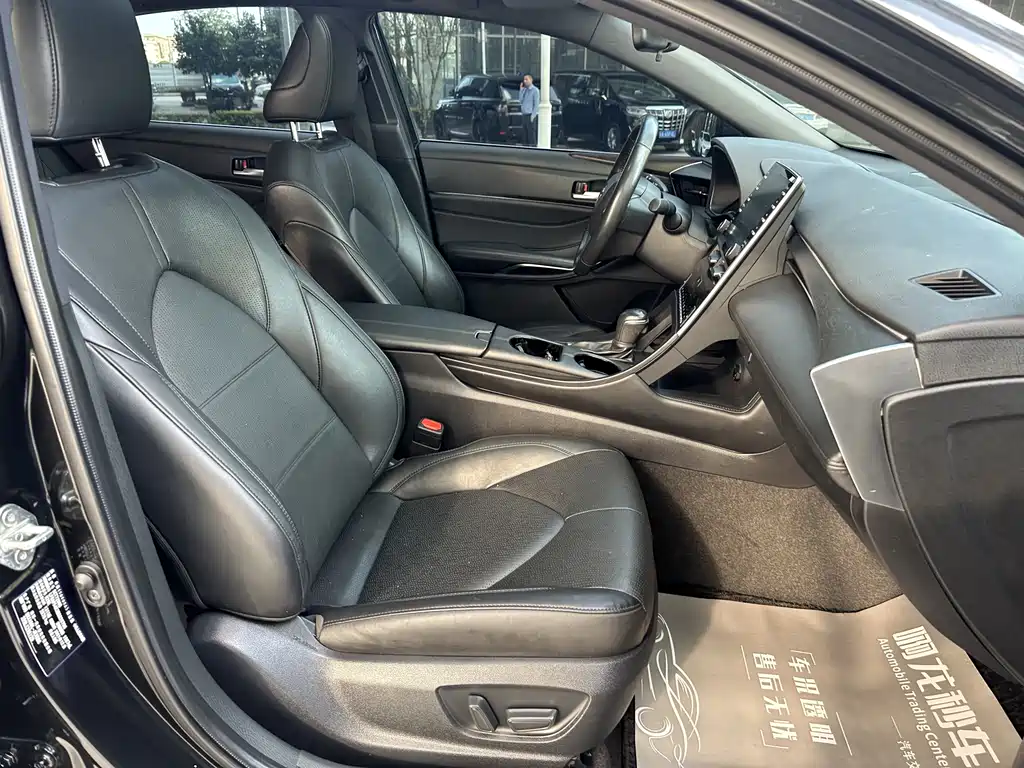 Toyota Avalon 2019 2.0L Luxury VI