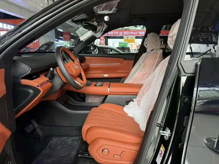 Changan Q07 2025 215