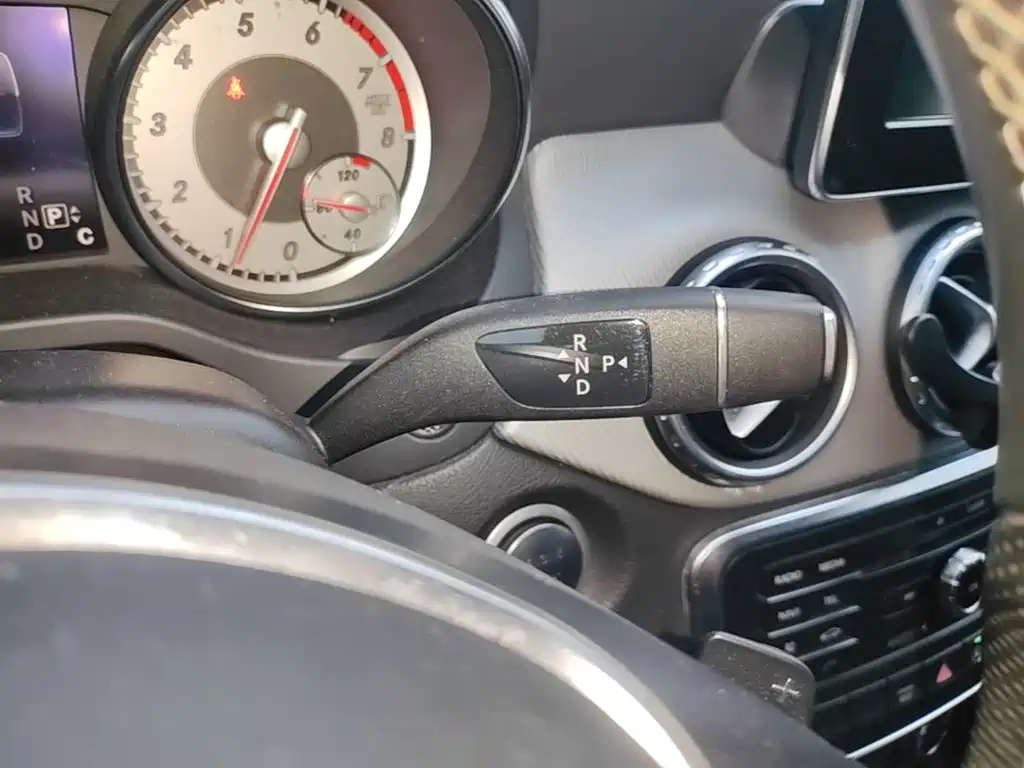 Mercedes-Benz GLA — миниатюра 14