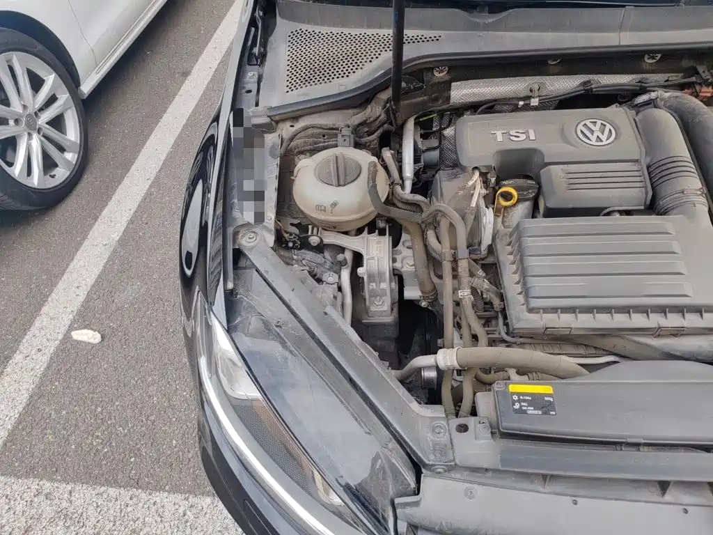 Volkswagen Golf — миниатюра 20