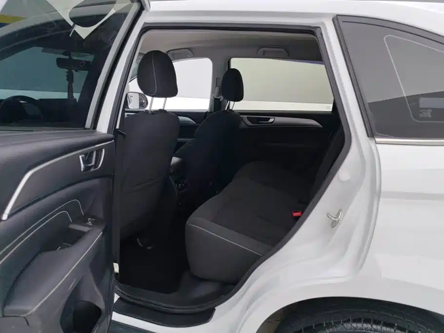 Haval M6 — миниатюра 11
