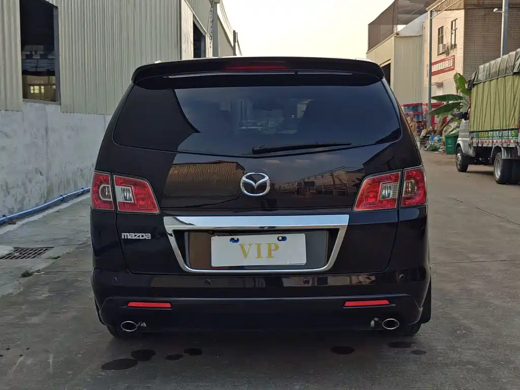 Mazda 8 — миниатюра 5