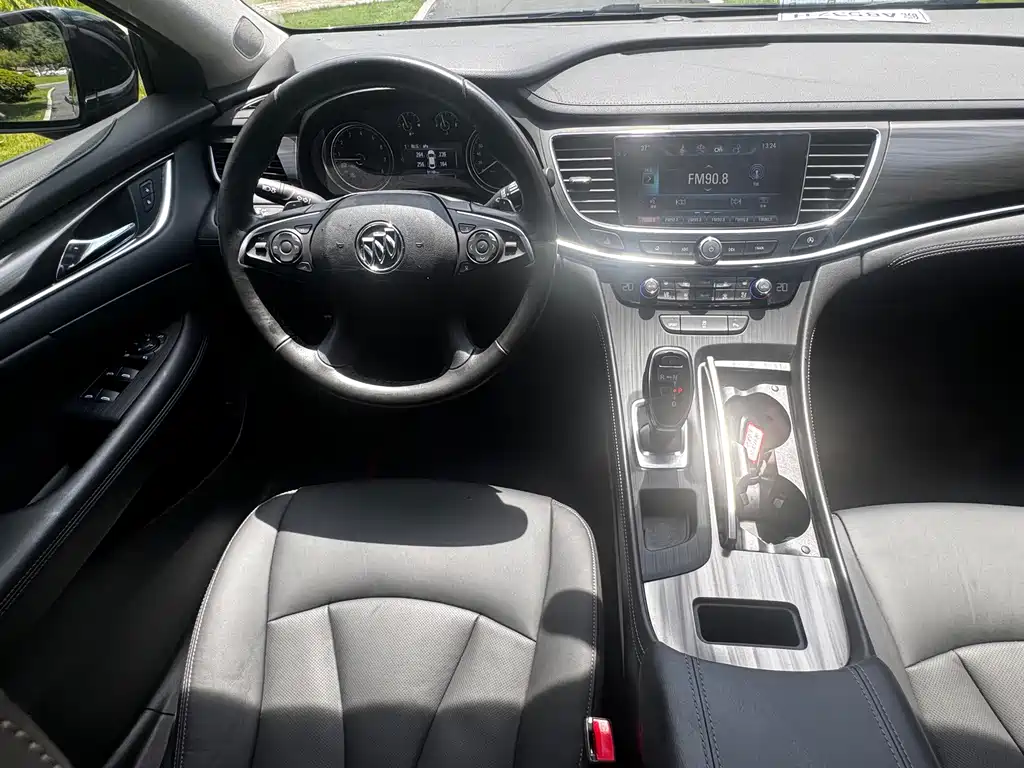 Buick LaCrosse — миниатюра 12