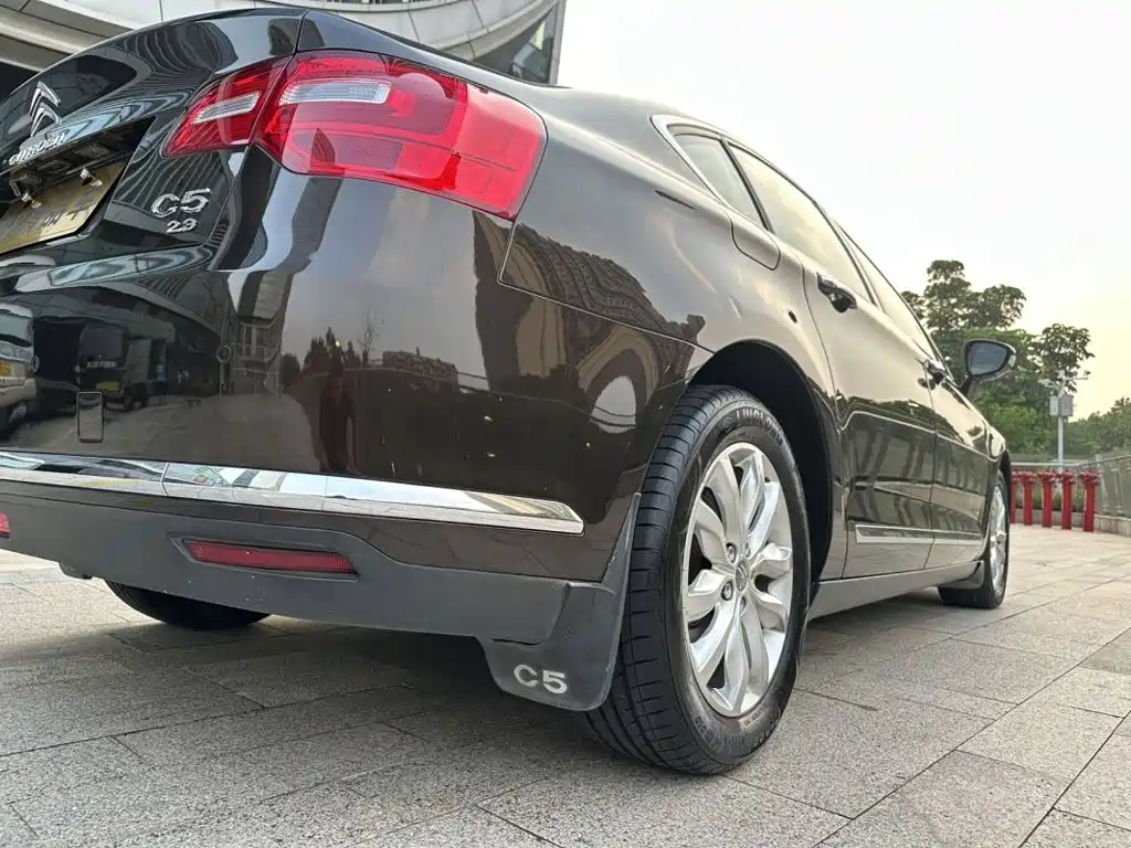 Citroen C5 — миниатюра 9