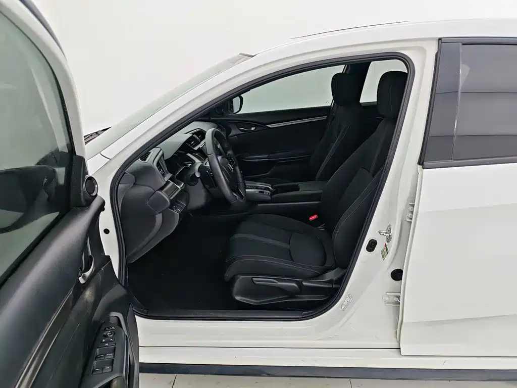 Honda Civic — миниатюра 7