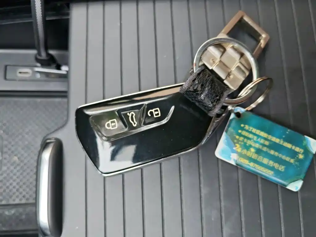 Volkswagen ID.6 X — миниатюра 12