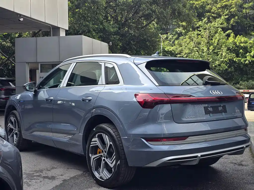 Audi e-tron 2021 50 quattro