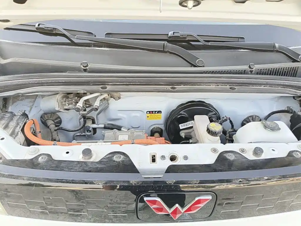 Wuling MINIEV — миниатюра 20