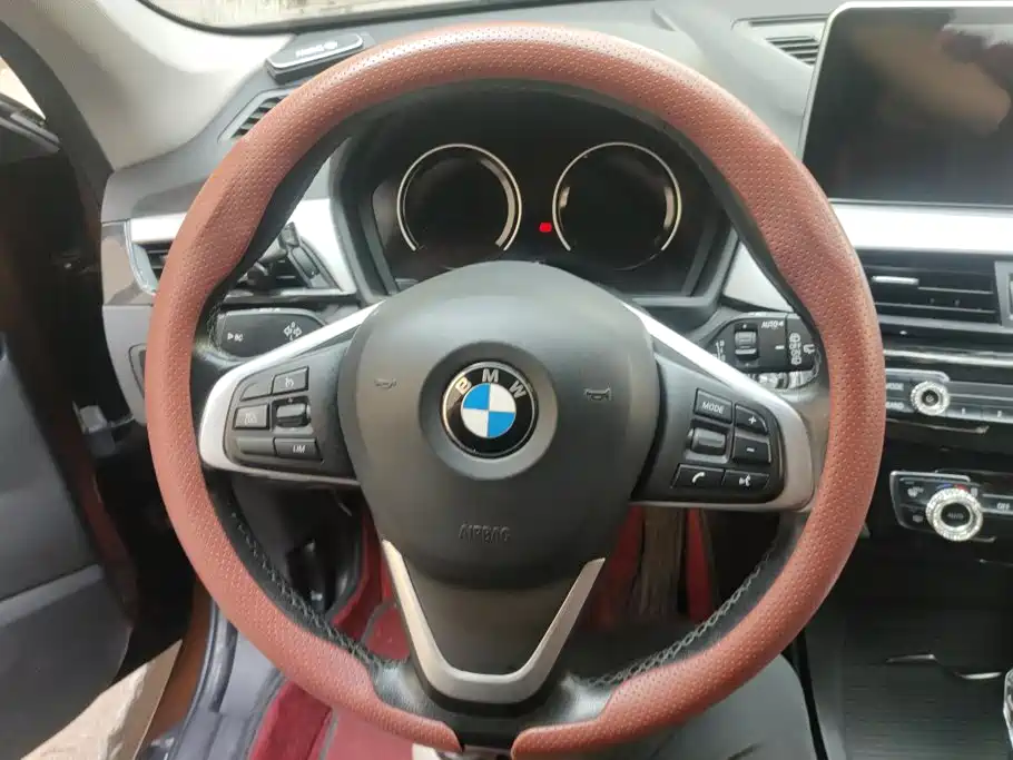 BMW X1 — миниатюра 15
