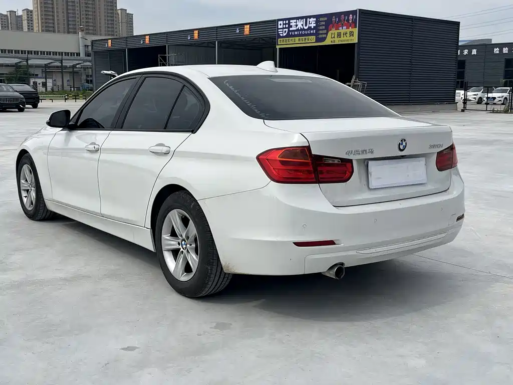 BMW 3 Series — миниатюра 16