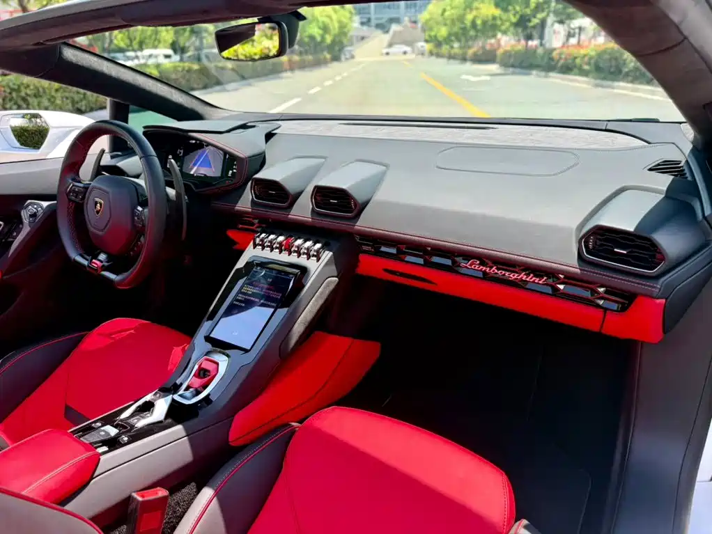 Lamborghini Huracán — миниатюра 5