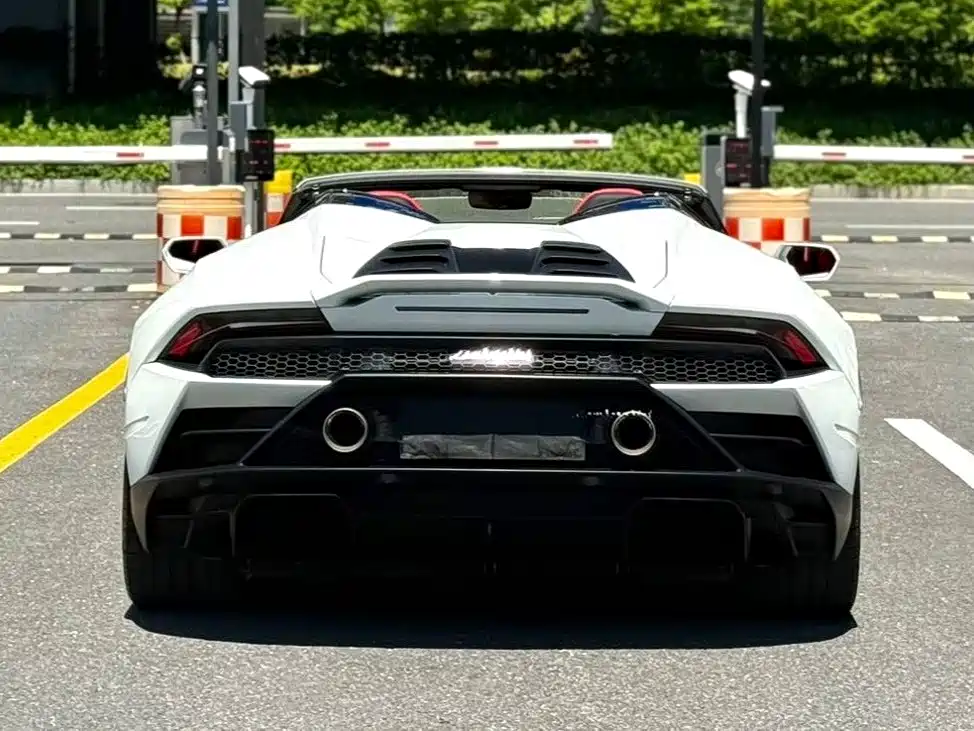 Lamborghini Huracán — миниатюра 9