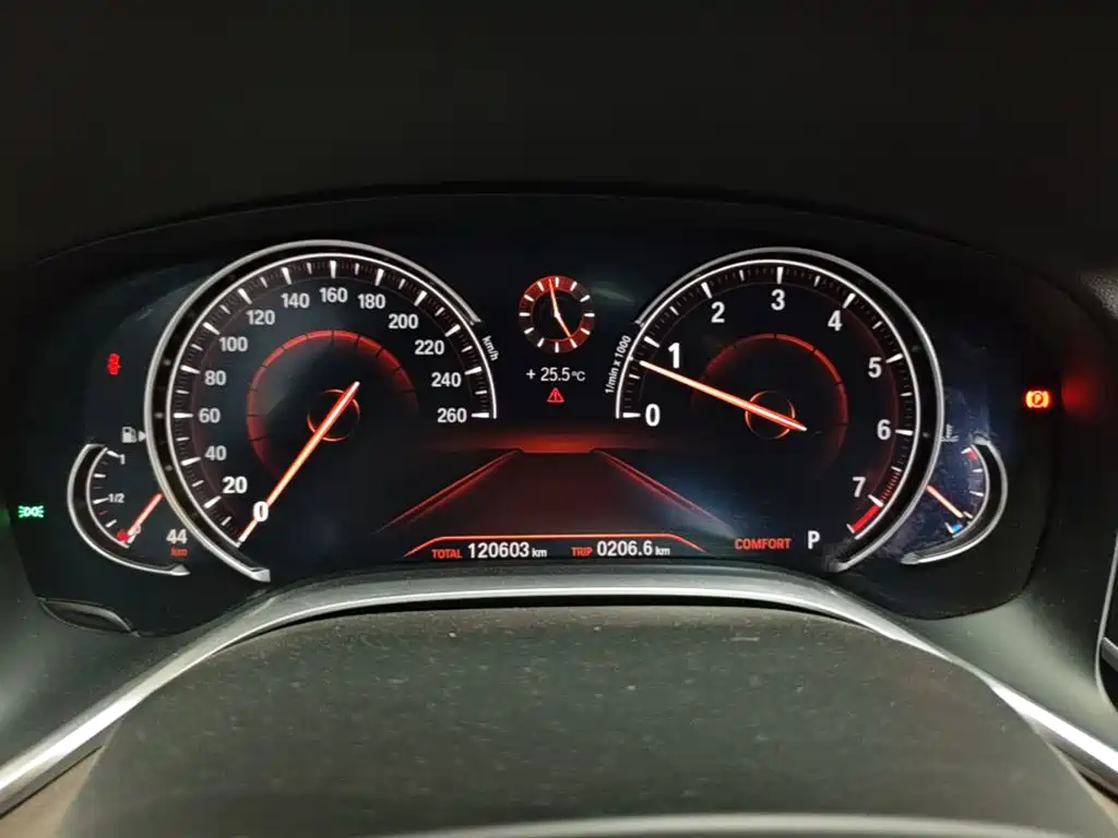 BMW 7 Series — миниатюра 12