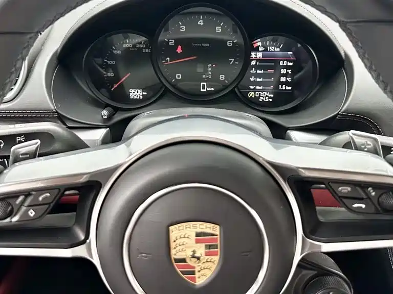 Porsche 718 2022 Cayman 2.0T