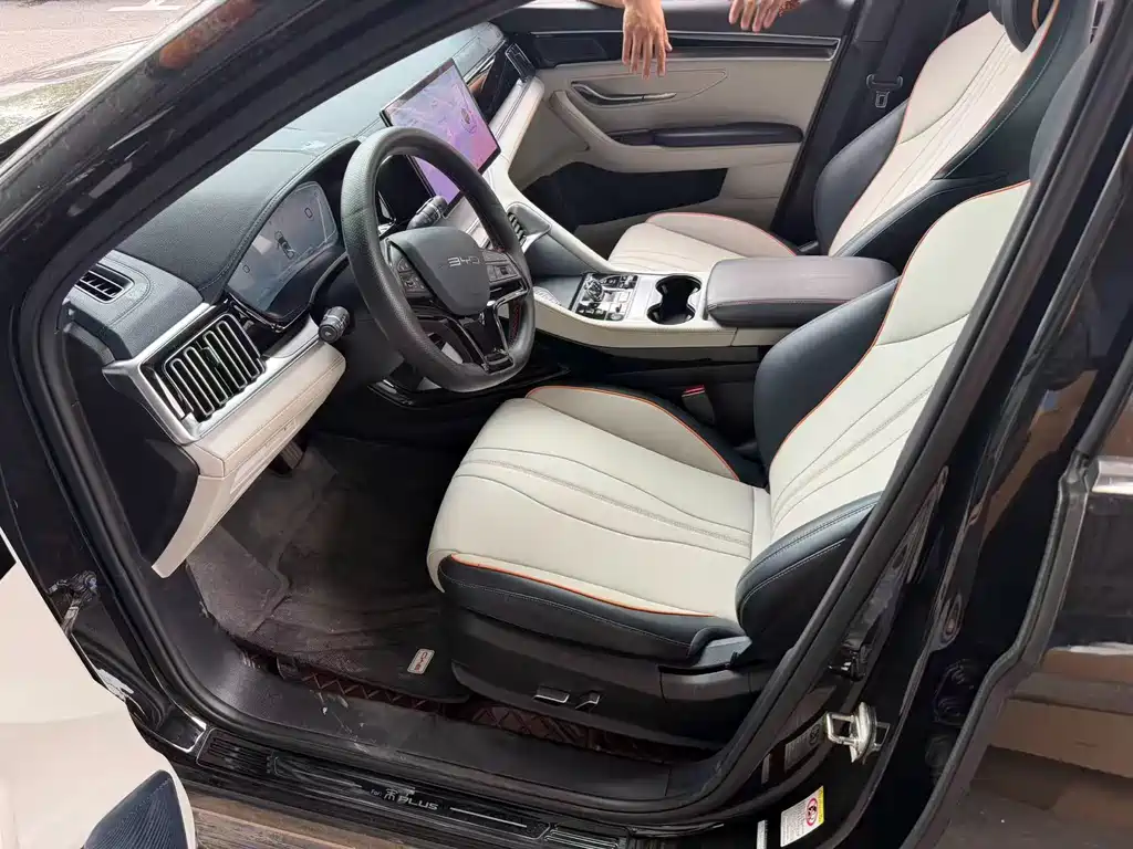 BYD Song Plus PLUS 2024 DM-i 110km Flagship PLUS