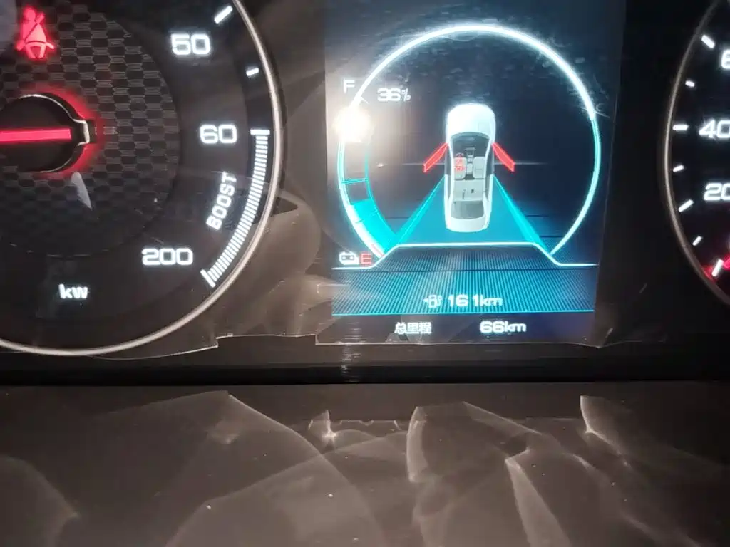 BYD Qin NEV — миниатюра 12