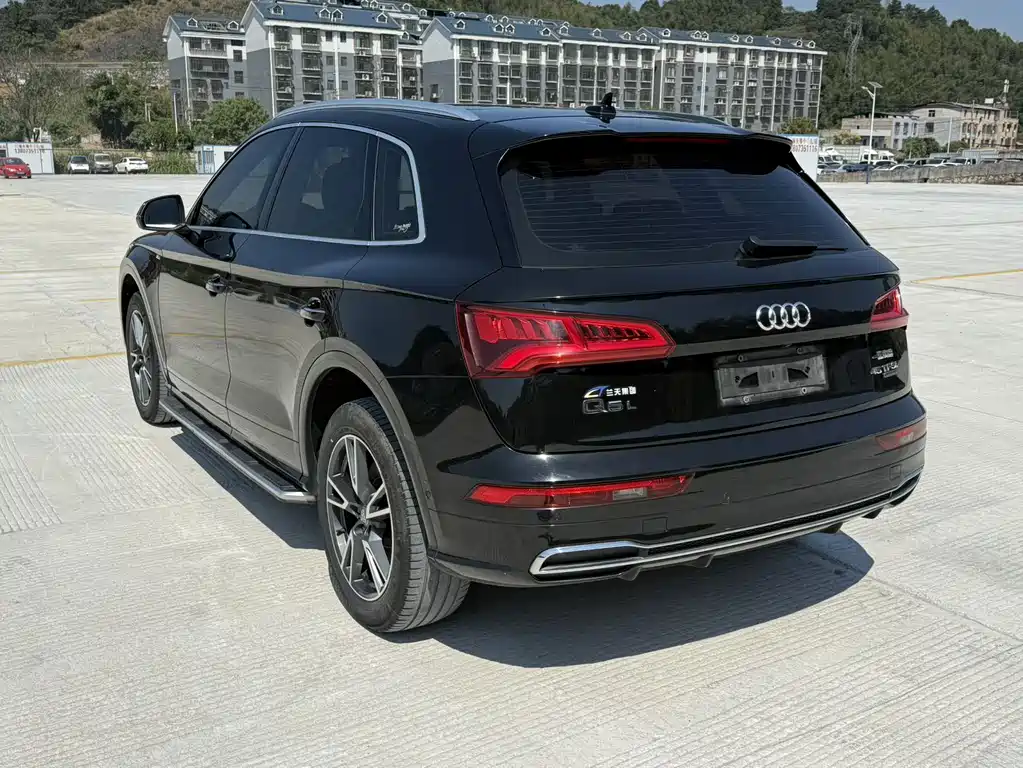 Audi Q5L — миниатюра 7