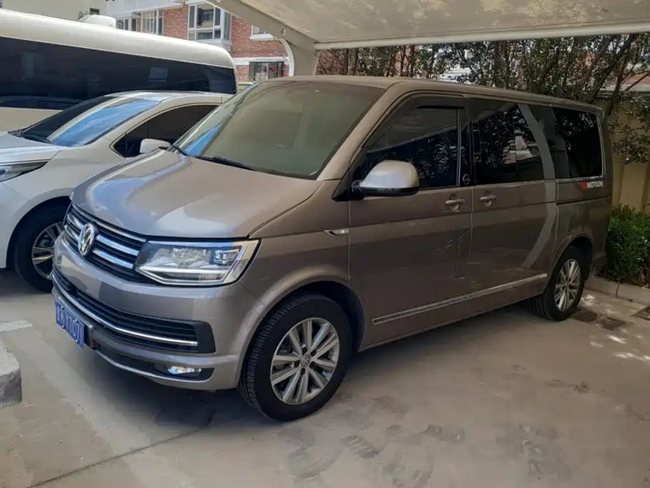 Volkswagen Multivan
