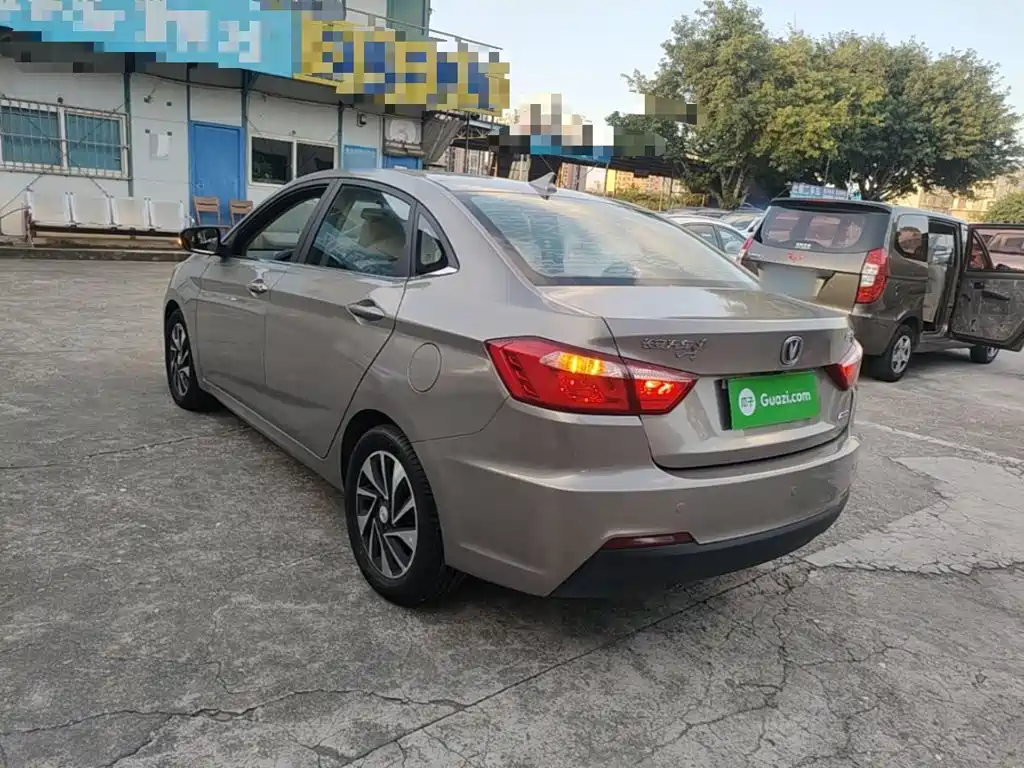Changan V7 — миниатюра 5