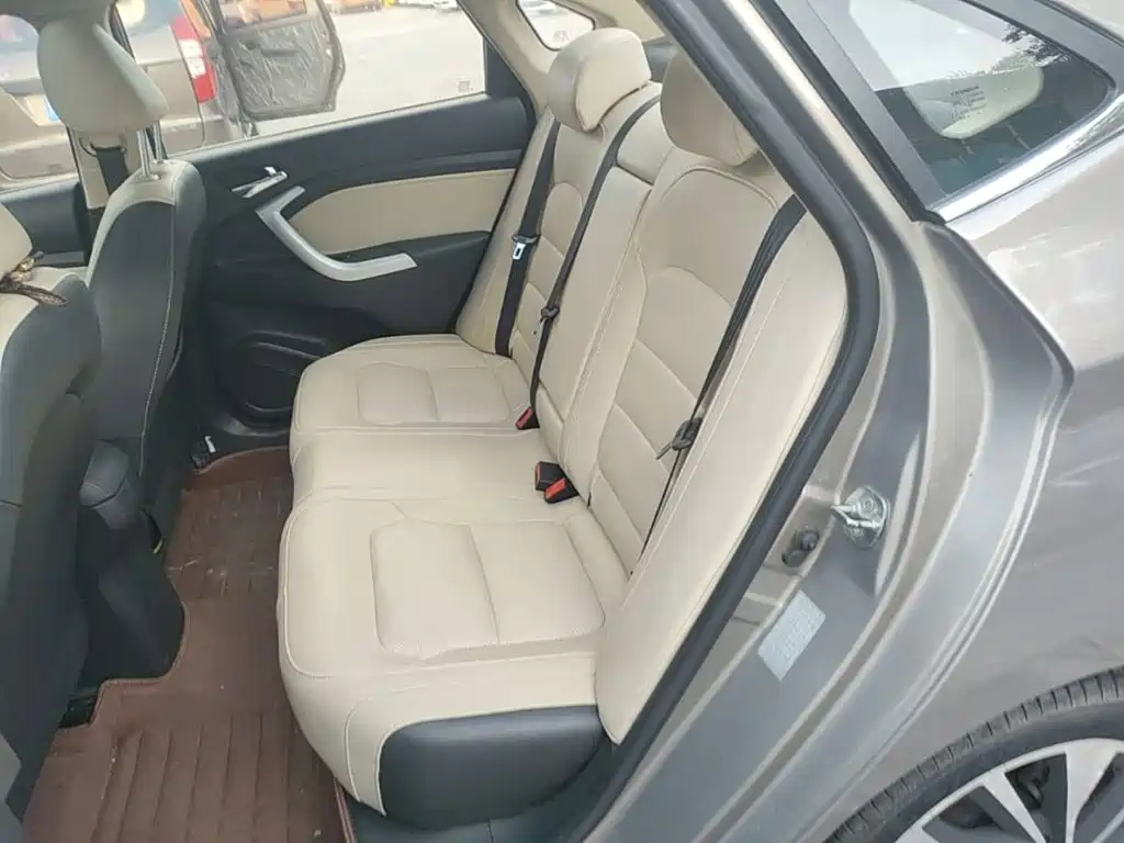 Changan V7 — миниатюра 17