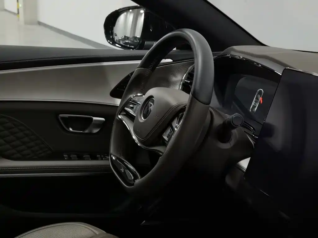 BYD Han — миниатюра 22