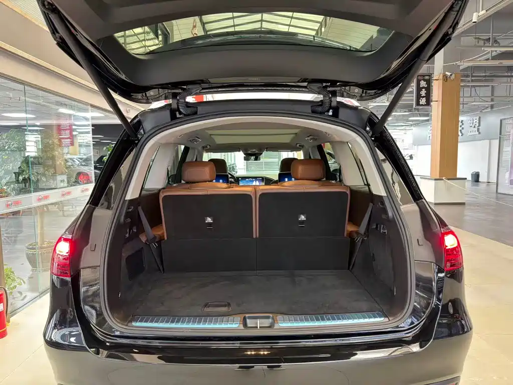 Mercedes-Benz GLS — миниатюра 16