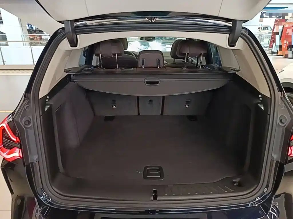 BMW iX3 — миниатюра 19