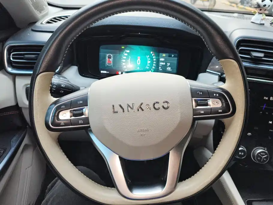 Lynk & Co 02 — миниатюра 15