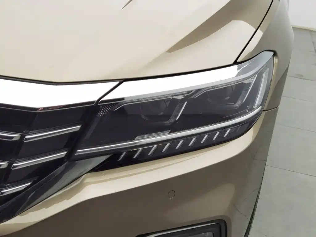 Volkswagen Passat — миниатюра 7