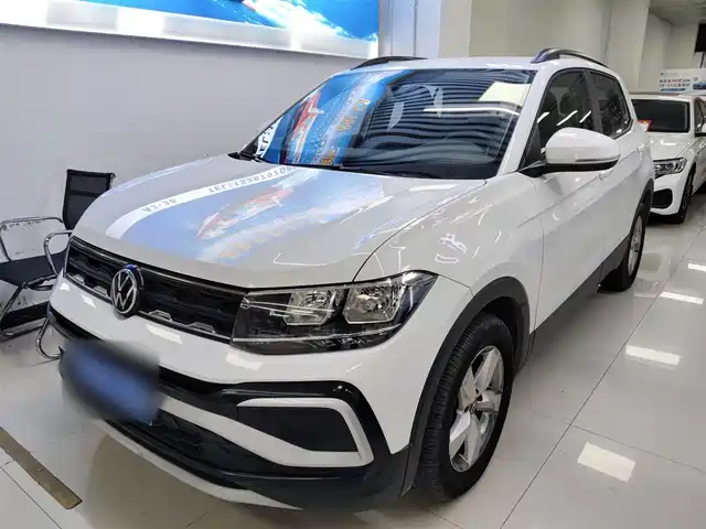 VOLKSWAGEN TU KAI