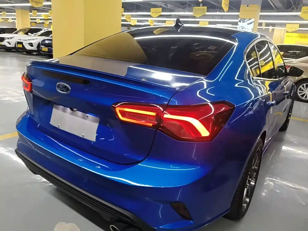 Ford Focus — миниатюра 7