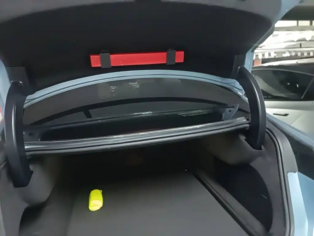 BYD Han — миниатюра 19