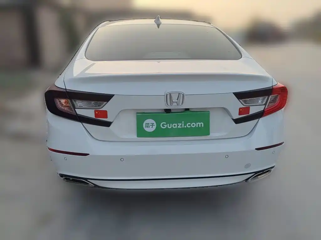 Honda Accord — миниатюра 5