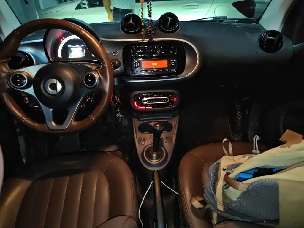 smart Smart Fortwo — миниатюра 10