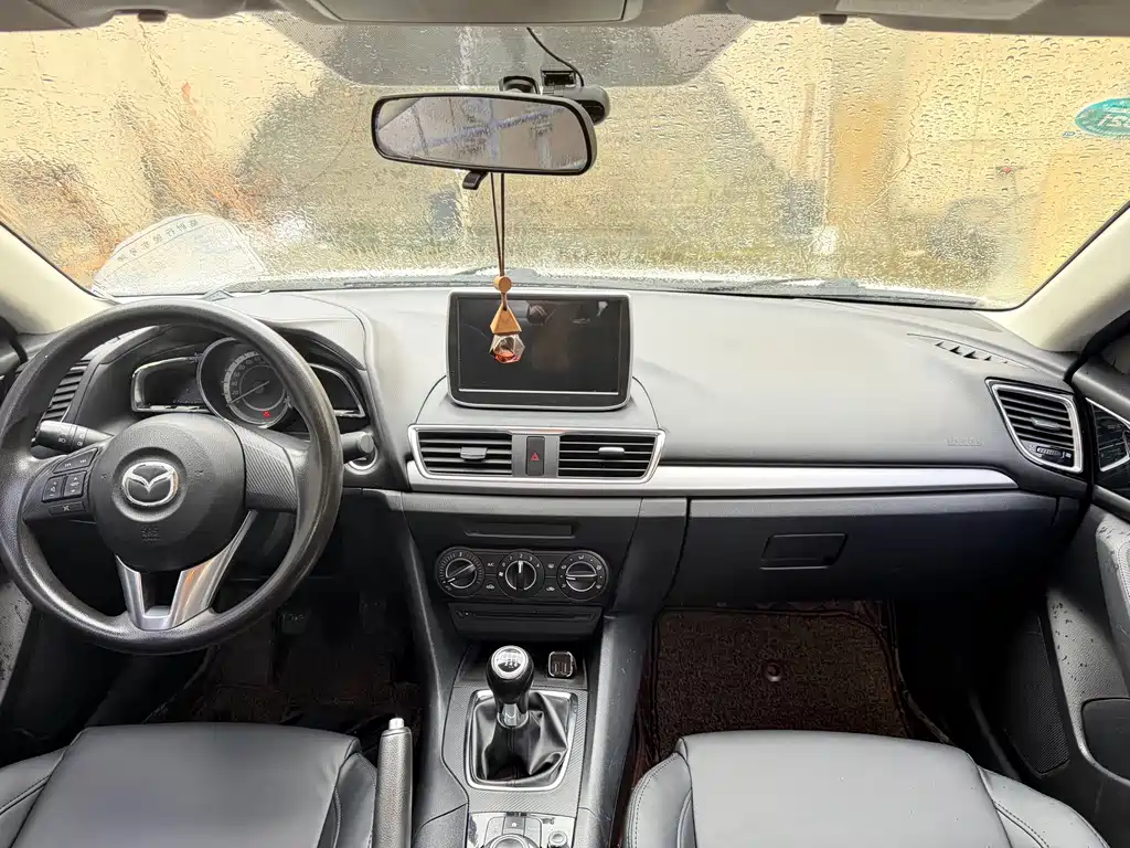 Mazda 3 Axela — миниатюра 15