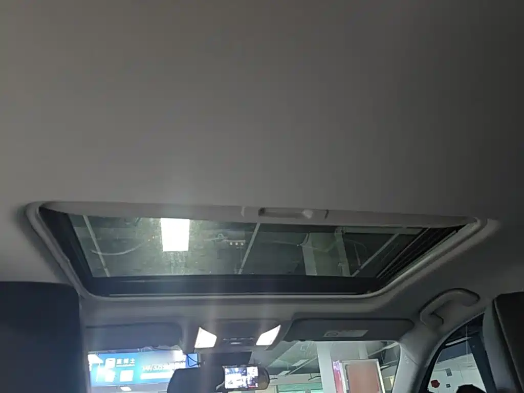 Toyota Wildlander — миниатюра 18