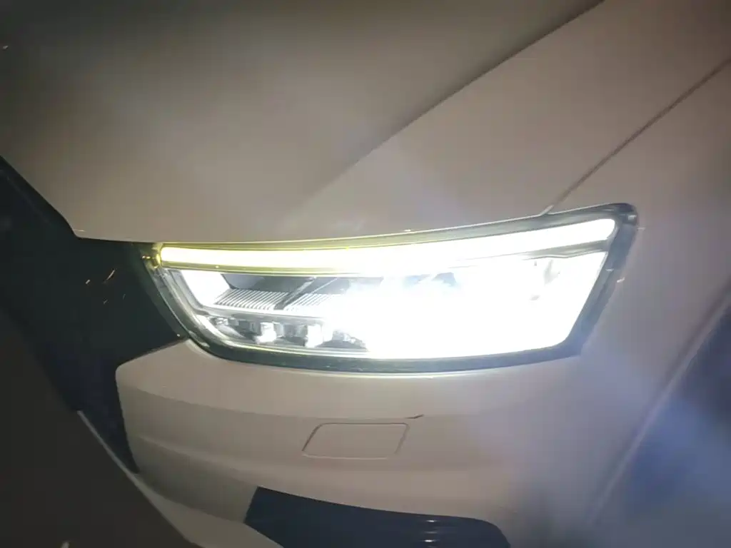Audi Q3 — миниатюра 24