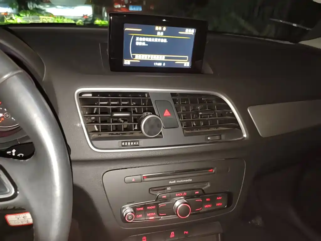 Audi Q3 — миниатюра 13
