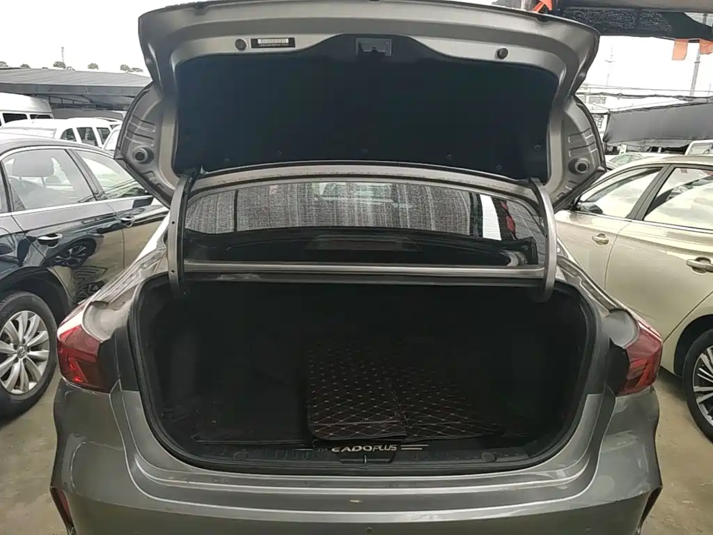 Changan Eado — миниатюра 19