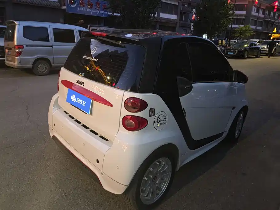 smart Smart Fortwo — миниатюра 3