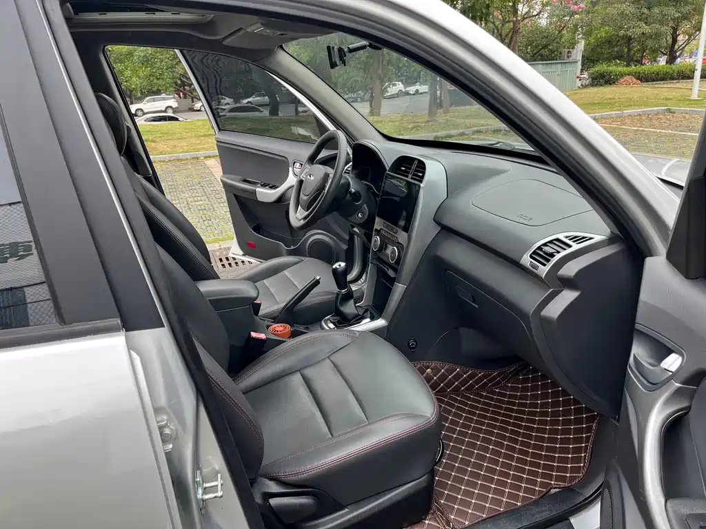 Chery Tiggo 3 — миниатюра 10