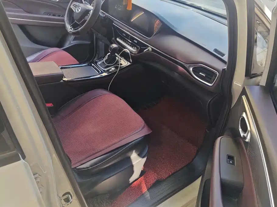 GAC Motor Trumpchi M6 — миниатюра 8
