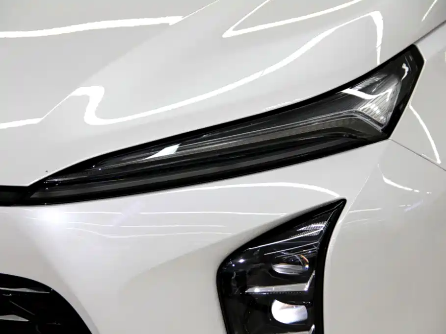 Buick GL8 Hybrid — миниатюра 47