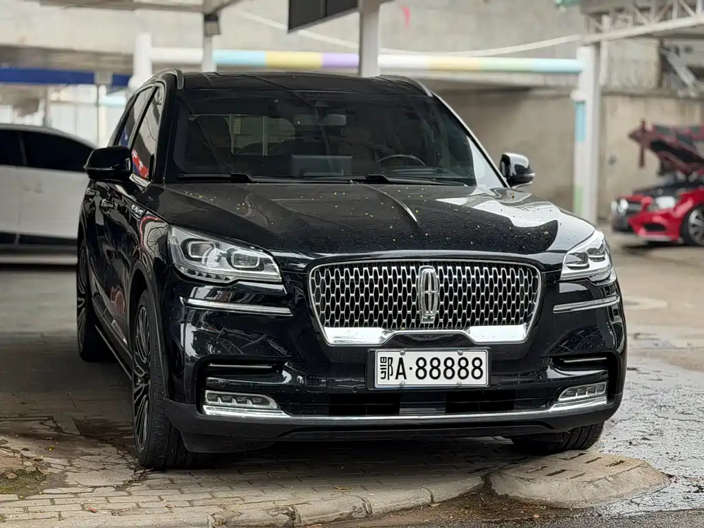 Lincoln Aviator — миниатюра 3