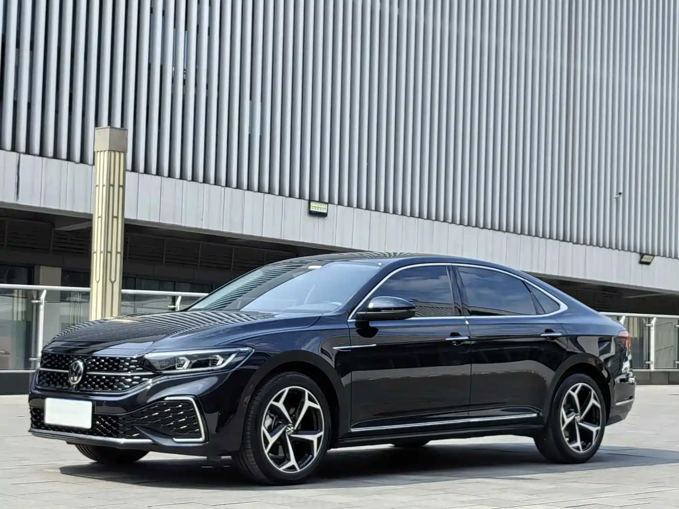 帕萨特 2025款 Pro 380TSI 星空龙耀版 2024