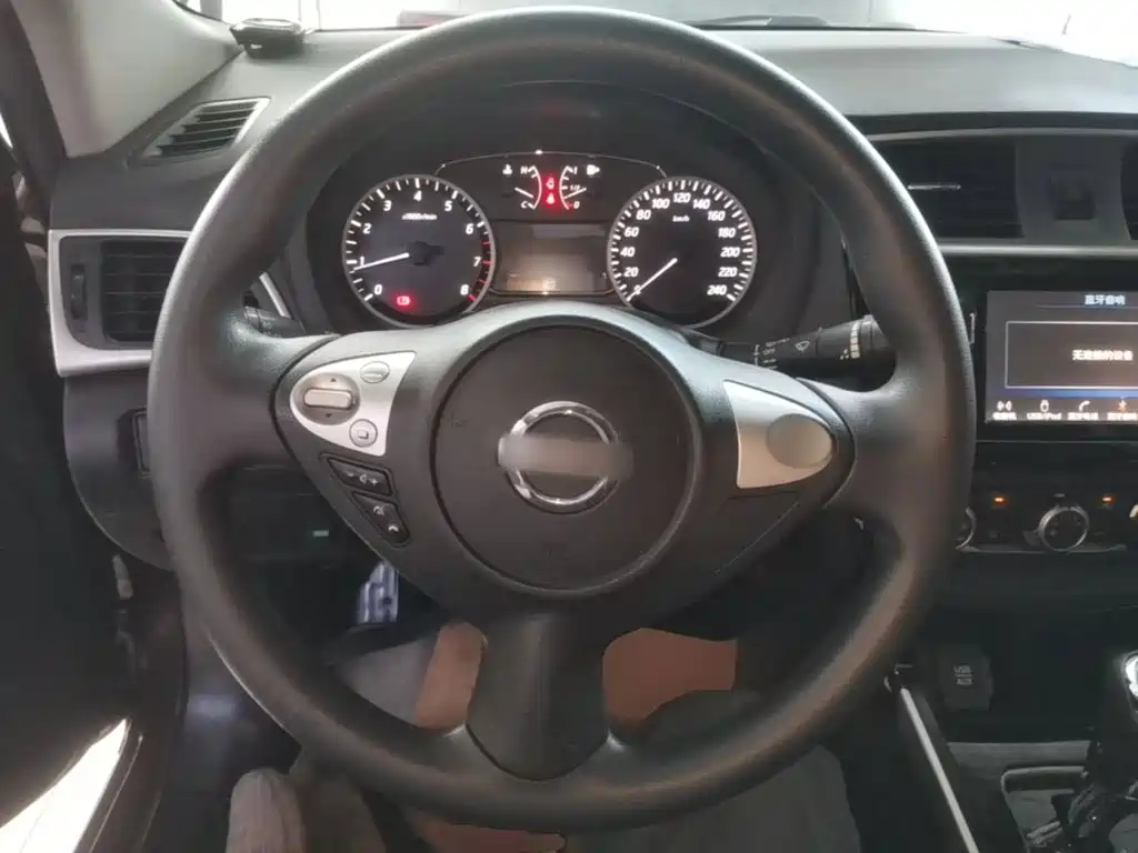 Nissan Sylphy — миниатюра 11