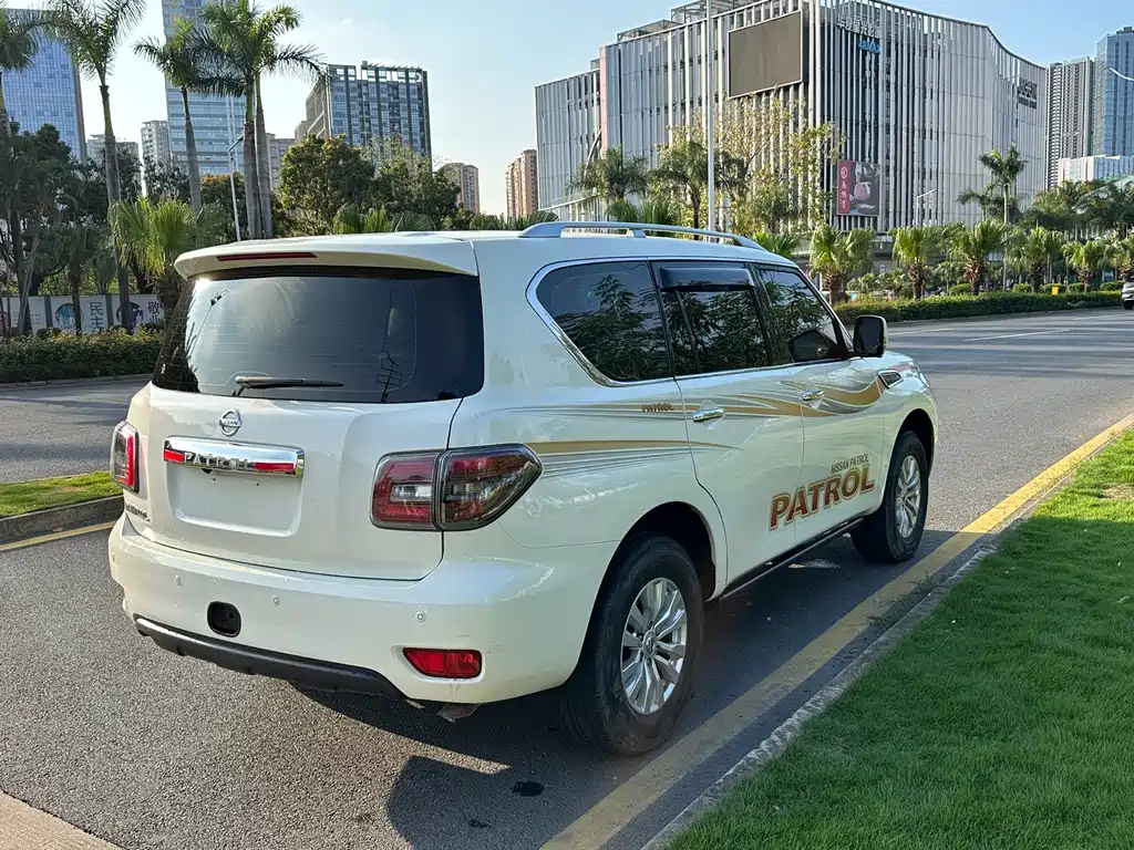 Nissan Patrol 2018 4.0L
