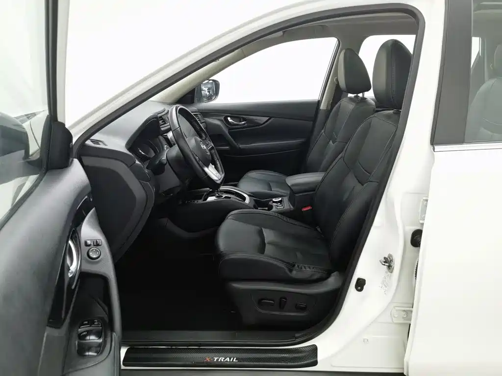 Nissan X-Trail — миниатюра 10