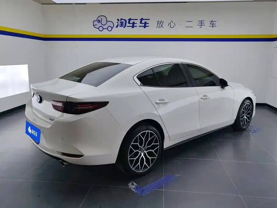 Mazda 3 Axela — миниатюра 3